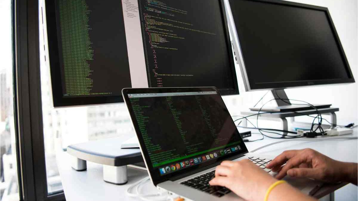 How Technology Is Shaping Modern Inside Sales