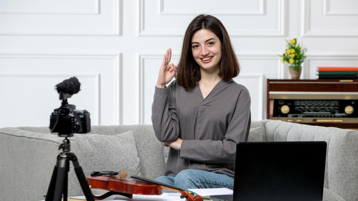 How to Make Videos Online?