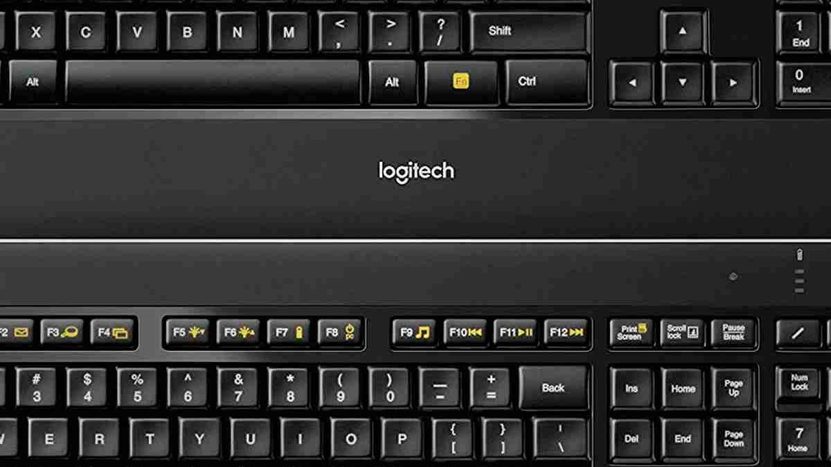 Logitech K800 Wireless Illuminated Keyboard – Features and Uses (2025)