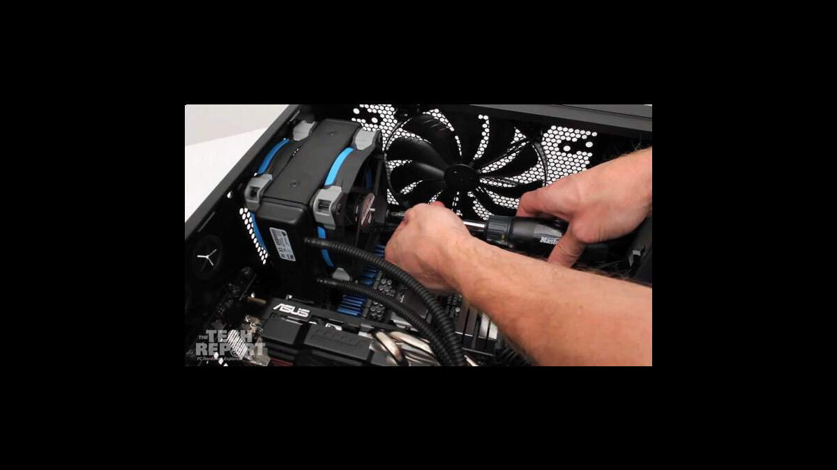 PC Builder Tools: Benefits of Building a Custom PC [2025]